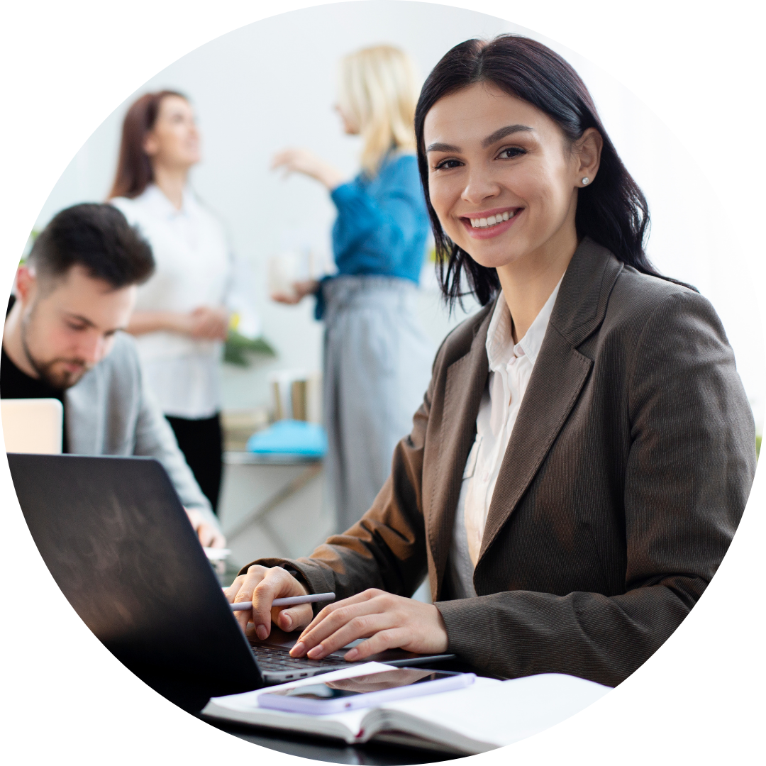 Profesionales y empresas usando tarjetas NFC
